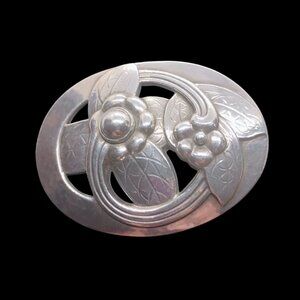 Georg Jensen Older 1920s Hallmark Oval Floral Sterling Brooch #13 Denmark 18.4g